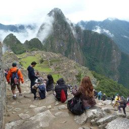 Governo peruano suspende acesso às montanhas de Machu Picchu em período de 2016