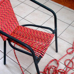 Brasileiro constrói cadeira feita de corda de escalada