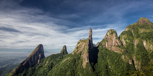 Conheça os 17 locais de escalada em rocha com a vista mais espetacular do mundo
