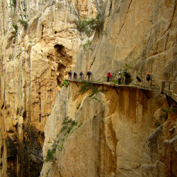 “El Caminito del Rey”  – confirmada data de reabertura de um dos trekkings mais perigosos do mundo