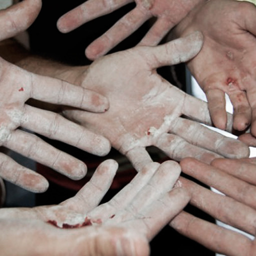Conheça 5 produtos para recuperar pele da mão esfolada