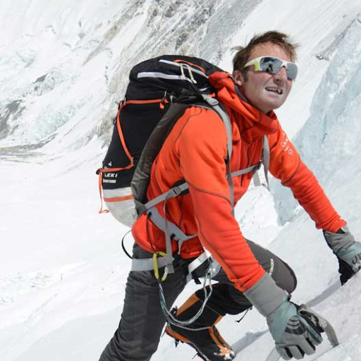 Ueli Steck morre em acidente no Nuptse – Alpinista era um dos maiores nomes do esporte
