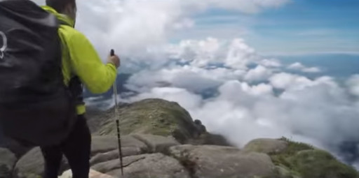 Bernardo do Espinhaço, o músico dos mochileiros, lança vídeo com imagens de 42 montanhistas