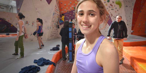 Conheça Laura Rogora que com 14 anos se consagra como a menina mais nova a encadenar um 11c