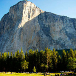 Dois escaladores falecem após acidente fatal em Yosemite