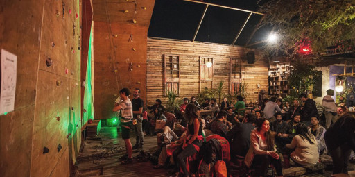 Chilenos inovam e inauguram o primeiro “climb-bar” do país
