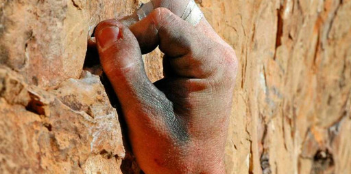 Escolhas ruins de um escalador: Qual a posição da mão que mais lesiona?