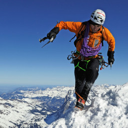 Pequeno retrato de um dos maiores alpinistas da história: Quem foi Ueli Steck e qual seu legado?
