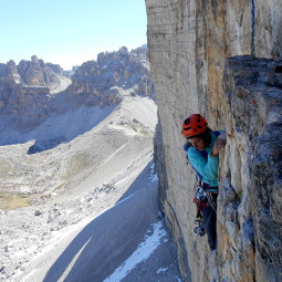 Dolomitas rocktrip: Como é escalar as grandes faces dos Alpes Italianos