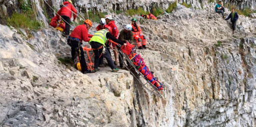 Acidente com escaladora britânica pode modificar a maneira de fabricar cadeirinhas de escalada