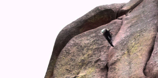 Camalot mal colocado provoca queda de escalador – Assista ao vídeo