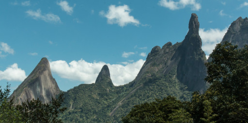 Dupla de escaladoras de Curitiba é resgatada no Rio de Janeiro