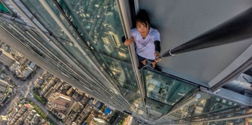 Chinês especializado em escalada de edifícios morre após queda de 62 andares