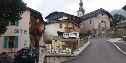 Chegando no Tour du Mont Blanc: De cirurgia no joelho a Les Houches
