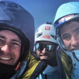 Última foto de escaladores mortos no Canadá revela que fizeram cume no Howse Peak