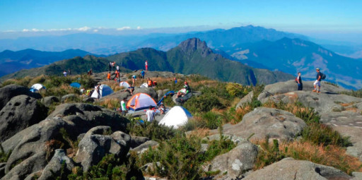 Turista sofre mal súbito e morre no Pico dos Marins