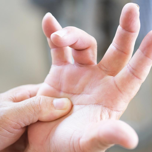Brasileiro publica artigo científico sobre lesão de polia de dedo e novas explicações