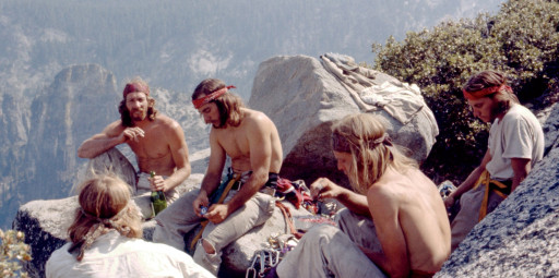 História do movimento hippie: Como a contracultura moldou a cultura de esportes outdoor