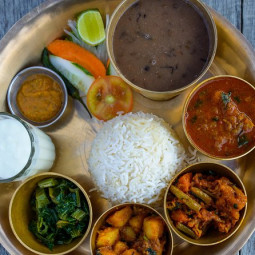 Comida nepalesa: Quais são os pratos mais típicos do Himalaia?