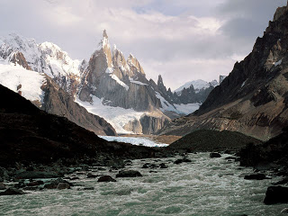cerro-torre-los-glaciares-national-park-patagonia-argentina[1]