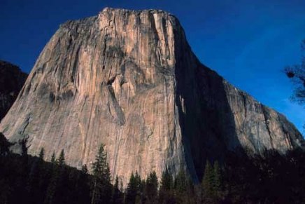 Alex Honnold e Hans Florine batem recorde de escalada em Yosemite