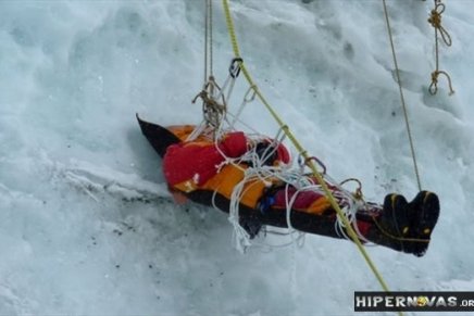 Site divulga fotos de alpinistas mortos e deixados no Monte Everest