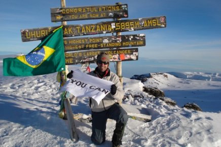 Triatleta paranaense vai escalar montanha mais alta da Europa