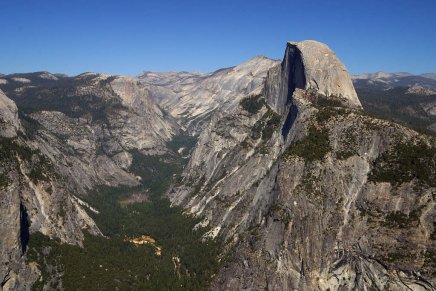 Mulher falece após cair 150 metros em Yosemite