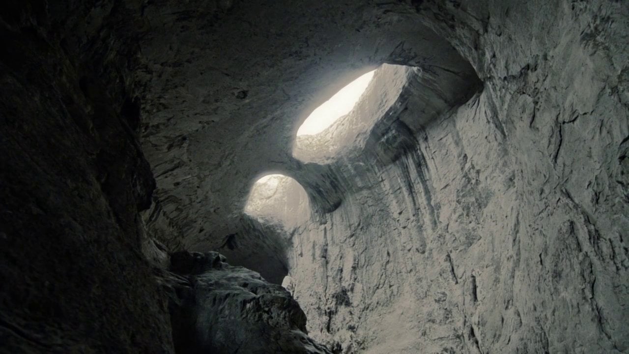 caverna-Prohodna-3
