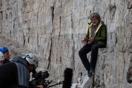 Filme com direção de Reinhold Messner libera trailer e marca data de estréia