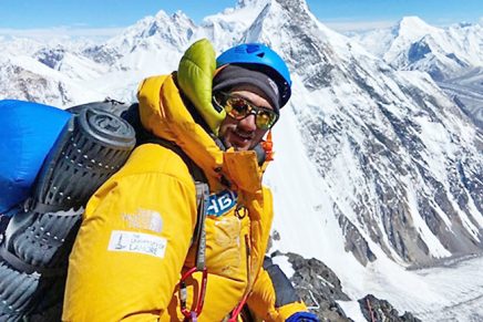 Adolescente se torna a pessoa mais jovem a subir o K2