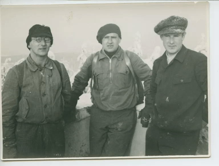 Foto: centropa — Reinhold Duschka é o primeiro da esquerda para direita
