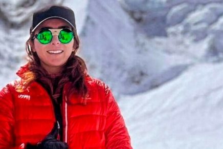 Naila Kiani se torna a segunda mulher paquistanesa a escalar o Monte Everest